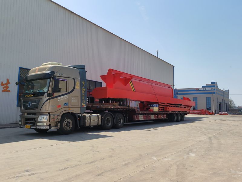 電動葫蘆門式起重機 MHxh16t—32m 制作完成，發(fā)往新疆交付客戶使用。
