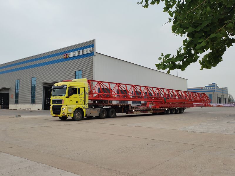 電動葫蘆門式起重機  MH10t—26m 單懸6米 制作完成，發(fā)往湖北省黃岡市交付客戶使用。